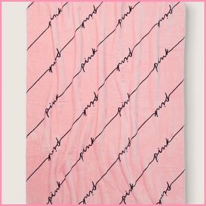 ⭐️HP⭐️Cozy-Plush Blanket